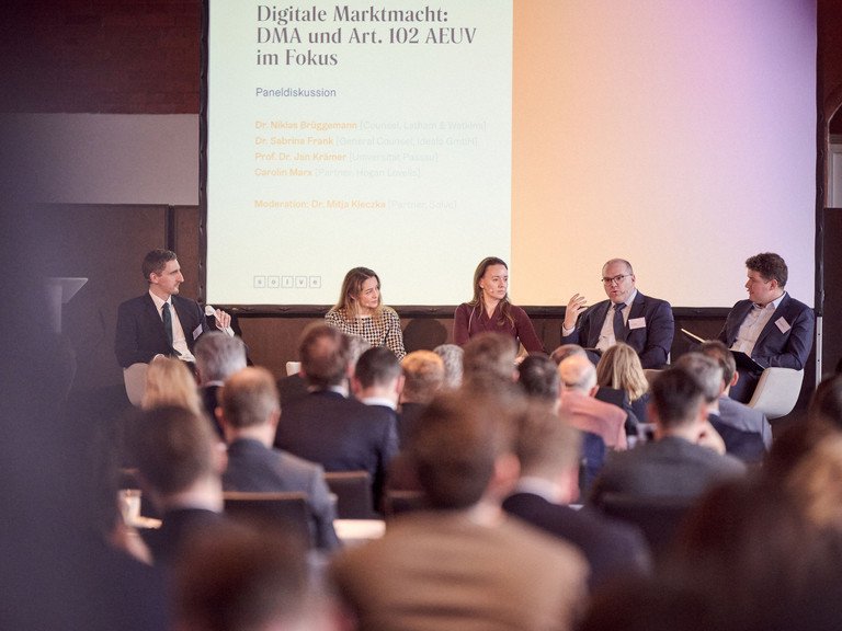 Diskussion Solve Wettbewerbstag
