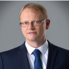 Dr. Wolfgang Briglauer
